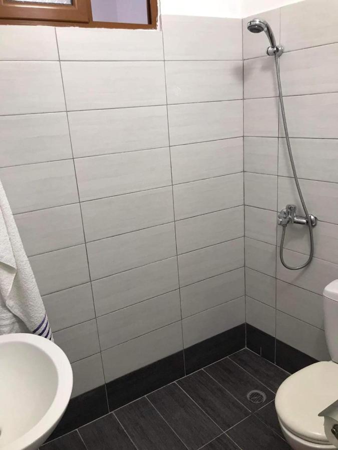 House Hotel Gjirokaster Ngoại thất bức ảnh