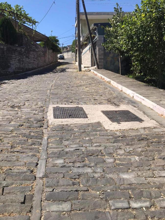 House Hotel Gjirokaster Ngoại thất bức ảnh